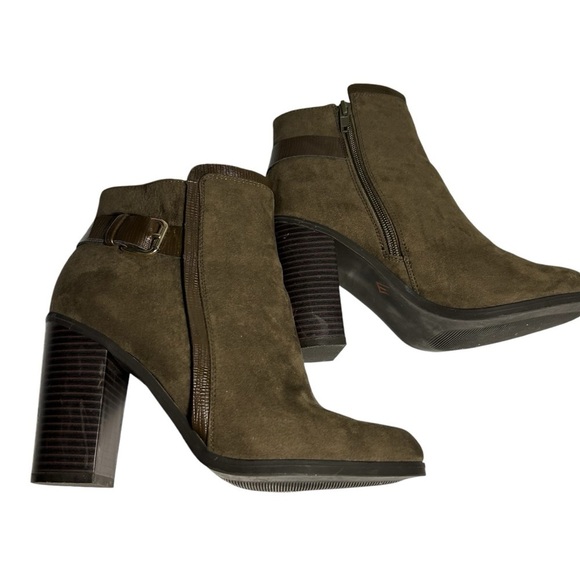 Shoe Dazzle Suede Heeled Booties Womans 8 - Picture 5 of 13
